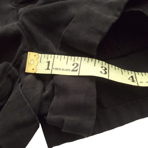 Aritzia TNA Conductor Shorts 100% Lyocell Black 6 - Picture 12 of 15